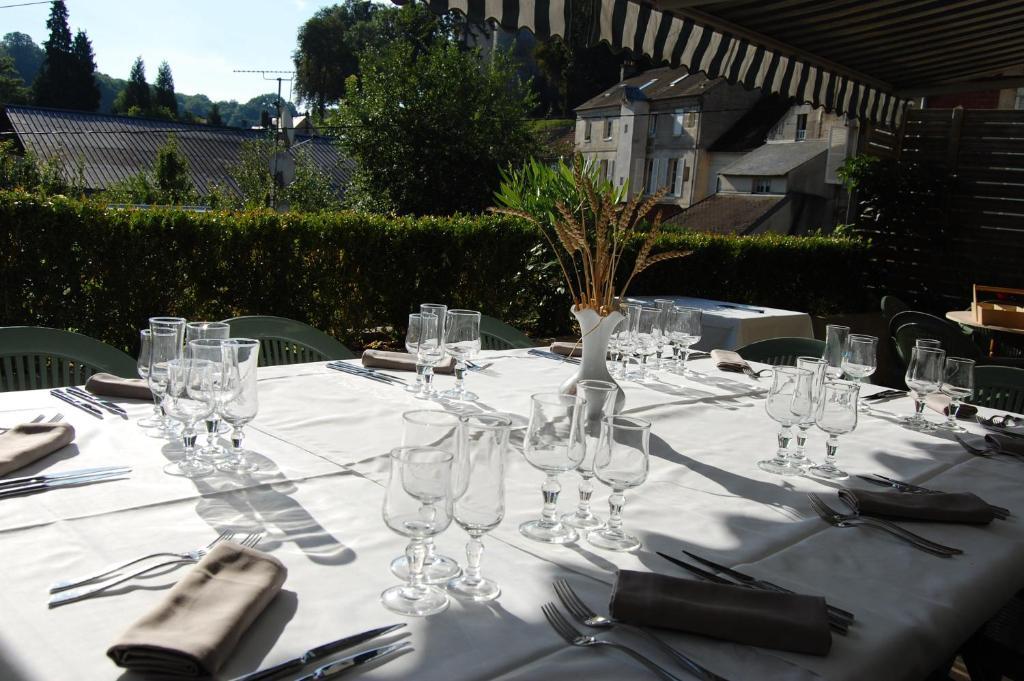 Hotel Aux Bles D'Or Pierrefonds Zewnętrze zdjęcie