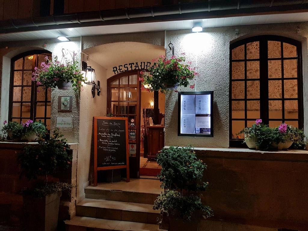 Hotel Aux Bles D'Or Pierrefonds Zewnętrze zdjęcie